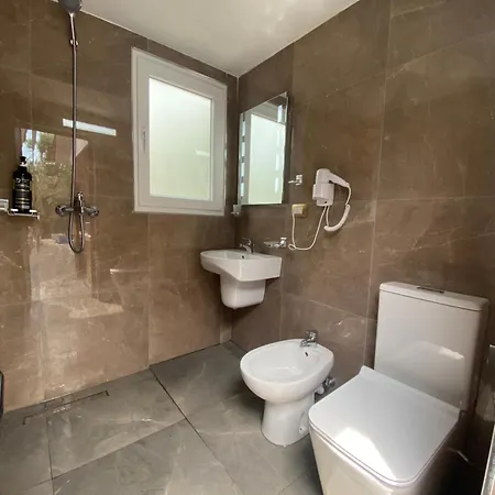Holiday home Garden House Hamallaj